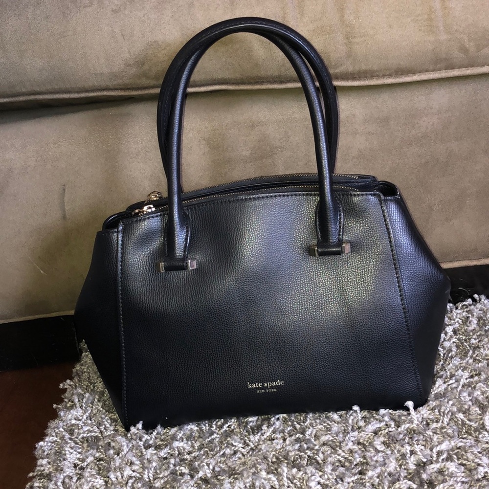 Black Kate Spade purse
